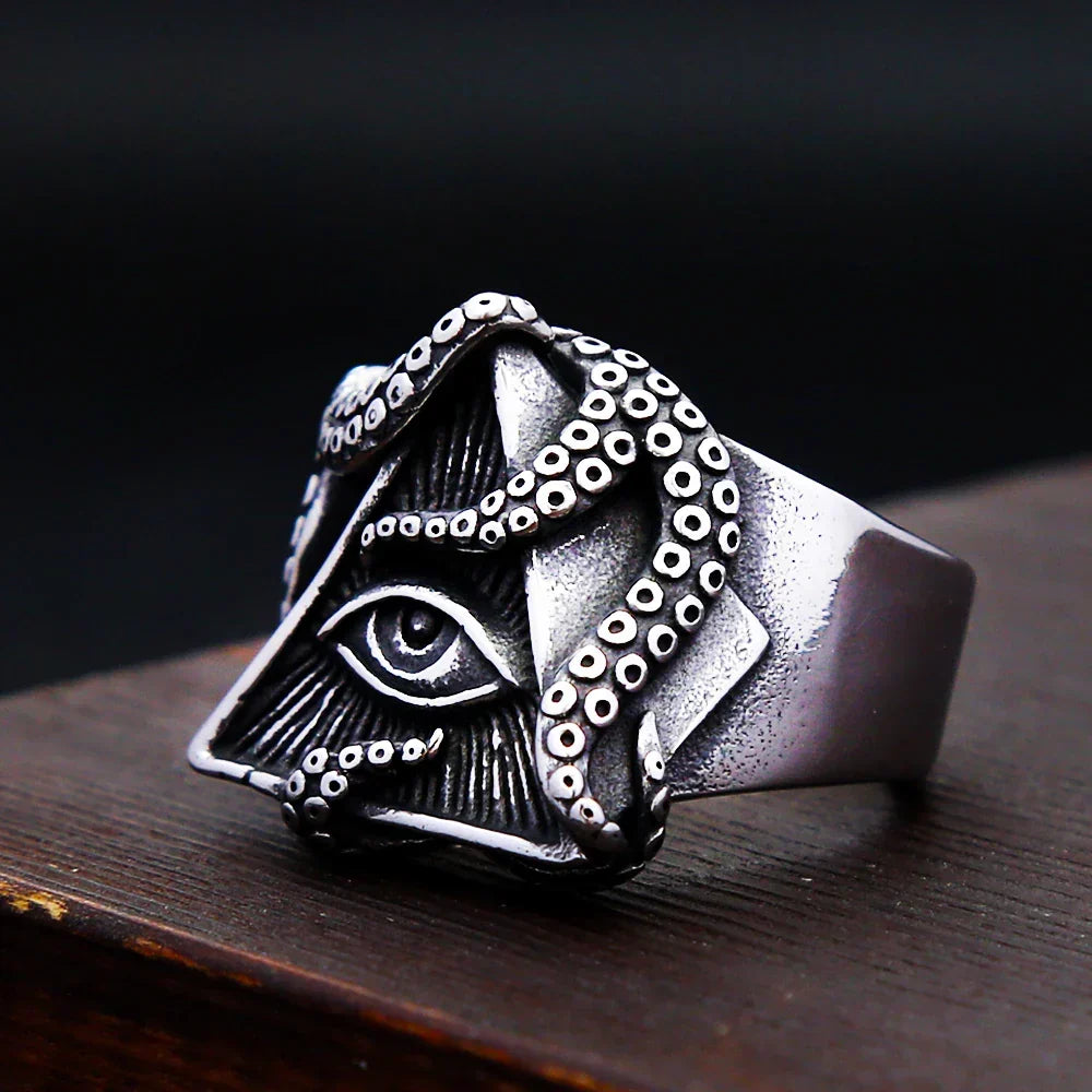 Norse Ring – All-Seeing Eye Pyramid Octopus Tentacle Gothic Punk Amulet Ring