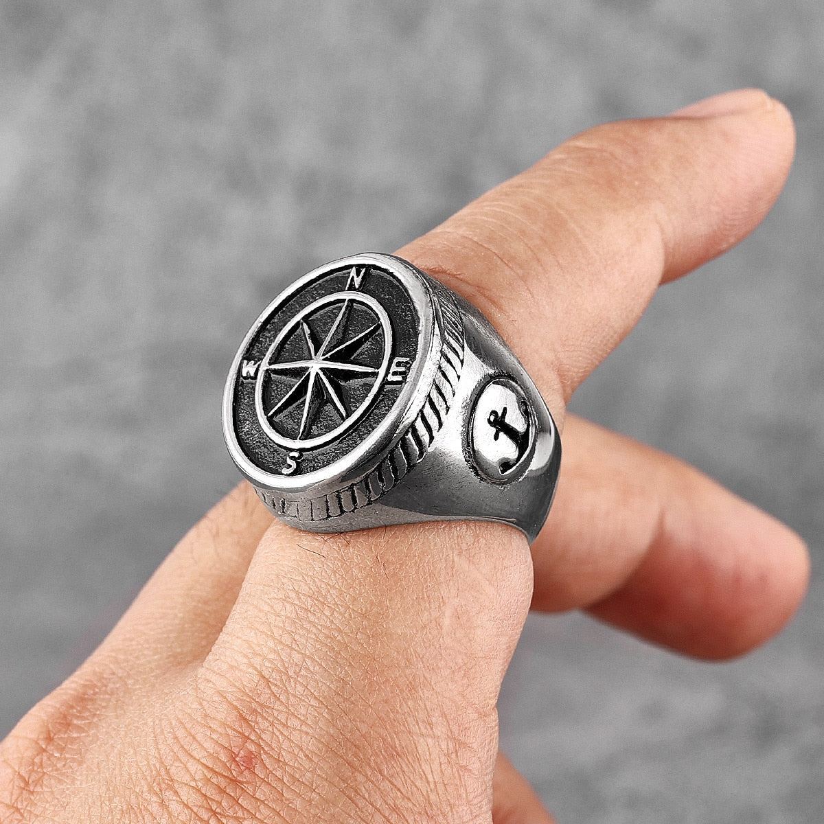 Anchor Compass Ring – Navigator Sailor Punk Hip Hop Statement detail image - detail view 3