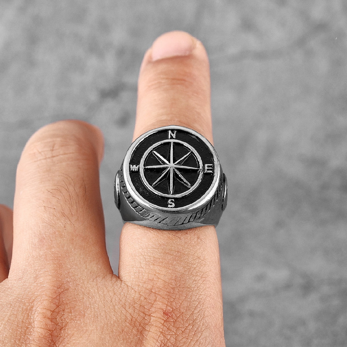 Anchor Compass Ring – Navigator Sailor Punk Hip Hop Statement detail image - detail view 4