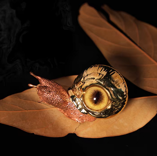Brass Fidget Toy – Cthulhu Eye Snail Figurine with /Copper Desk Sculpture product image