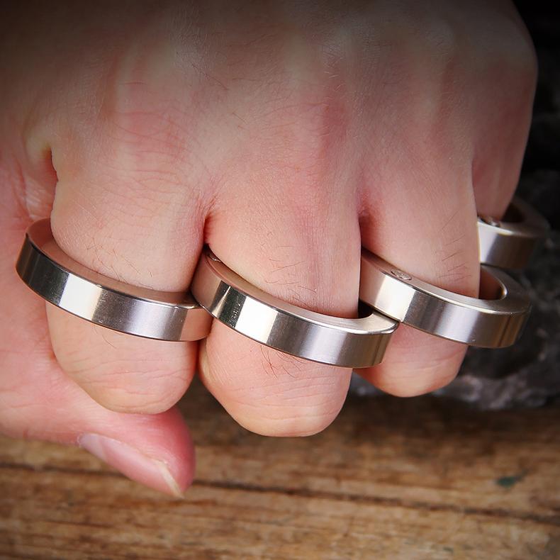 Brass Folding Knuckles – Ring with Transformable Self Defense Jewelry detail image - detail view 15