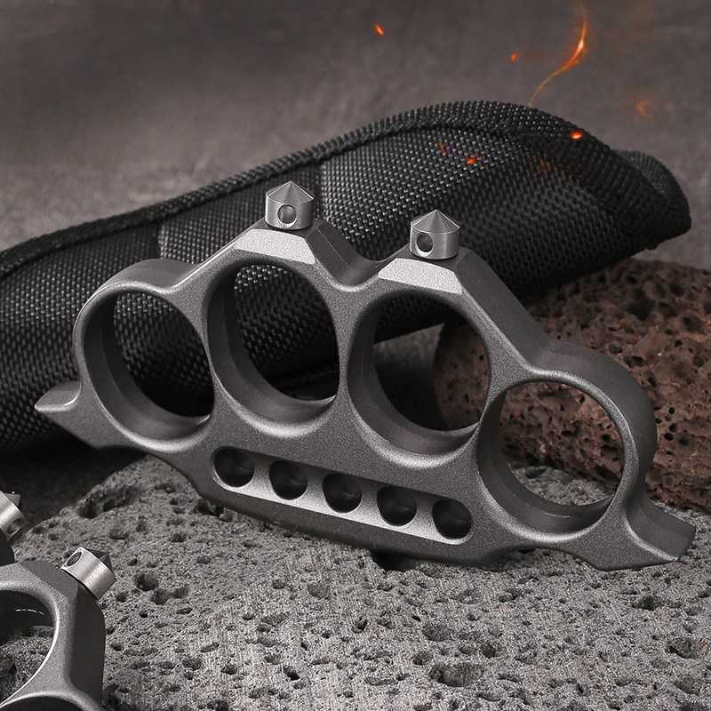 Brass Four Finger Knuckles for Collecting And Responsible Everyday Carry detail image - detail view 5