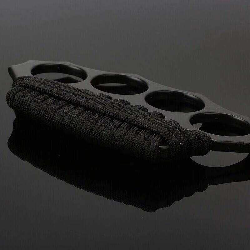 Brass Four Finger Knuckles – Hard Alloy with Military Design Slim Profile Grip Bands detail image - detail view 3