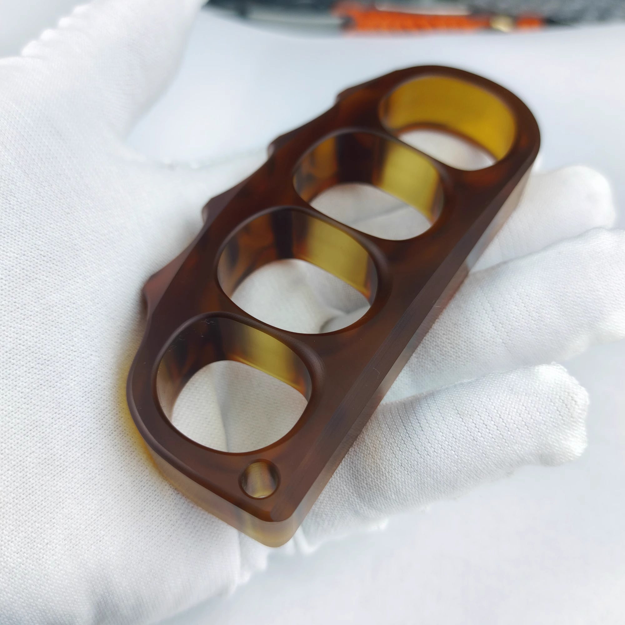 Brass Knuckles – Plastic with Pea Pod Duster Self Defense with Non-Metal Tactical 30g detail image - detail view 7