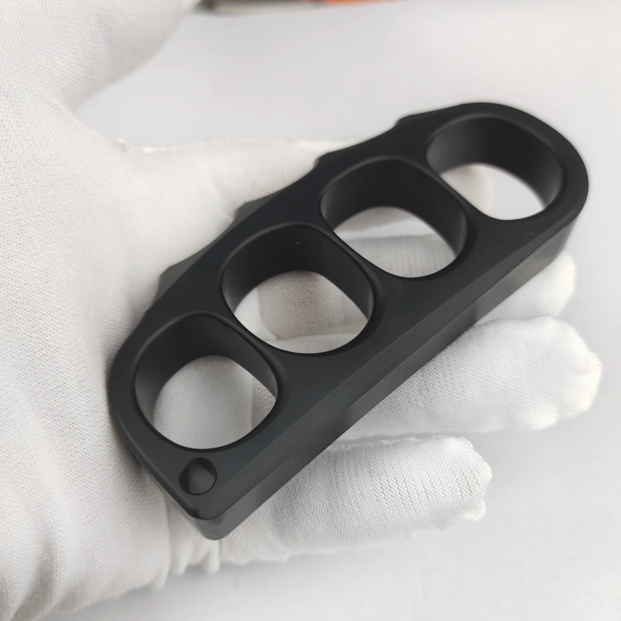 Brass Knuckles – Plastic with Pea Pod Duster Self Defense with Non-Metal Tactical 30g detail image - detail view 8
