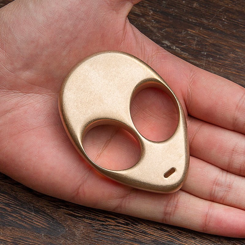 Brass Two Finger Knuckles – Alien ET with Stonewash Unique Design detail image - detail view 7