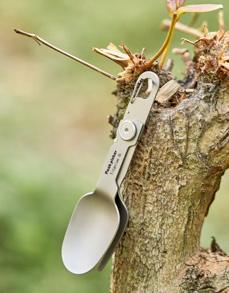 Camping & Outdoor Gear – TrailTitan Foldable Titanium Cutlery Set detail image - detail view 7