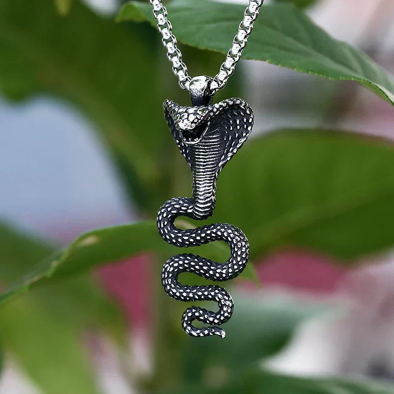 Cobra Snake Necklace – Gothic with 3D Pendant Punk Stainless Steel Box Chain detail image