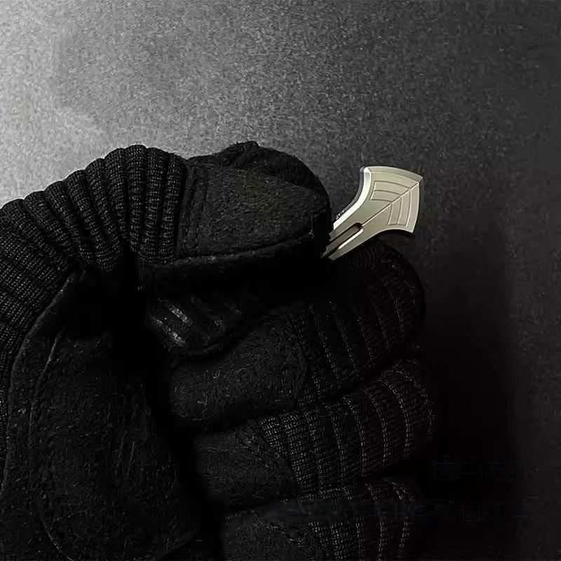 Cross Necklace – Zinc Alloy Self Defense Pendant with Bottle Opener Jewelry 74g detail image - detail view 4