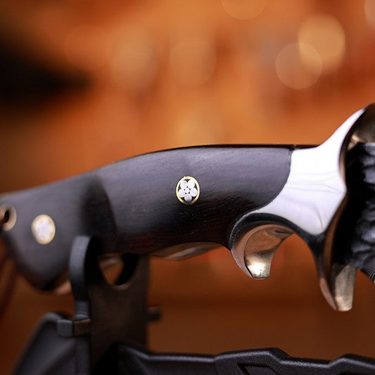 Damascus Fixed Blade Knife – Obsidian Fang Hunting with 105-Layer VG10 & Ebony Handle detail image - detail view 5
