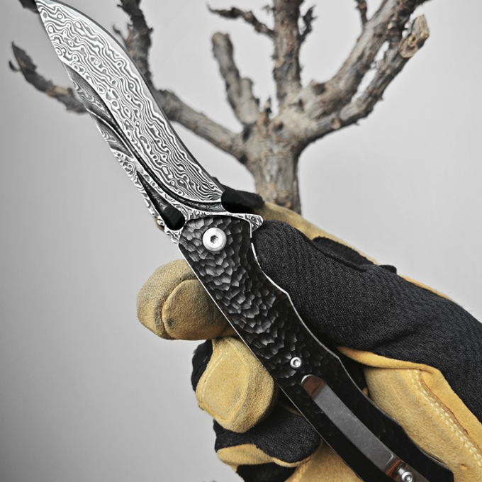 Damascus Folding Knife – VG10 Ebony Handle Artisan EDC Collector Outdoor Pocket detail image
