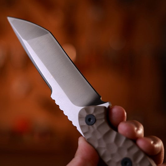 EDC Knife – TitanForge VG10 Heavy-Duty Tactical Camp for Everyday Utility, Collecting detail image - detail view 12