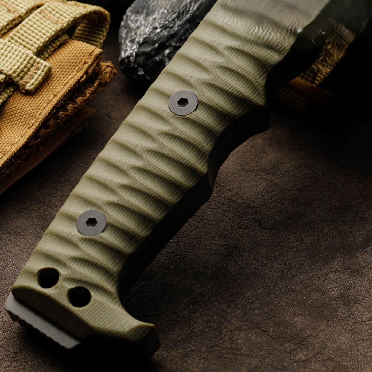 Fixed Blade Knife – IronClad DC53 Tactical with 7mm Full-Tang with G10 Handle Survival detail image - detail view 3