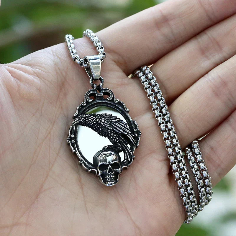 Gothic Skull Necklace – Omen Crow Punk Dark Statement Pendant detail image