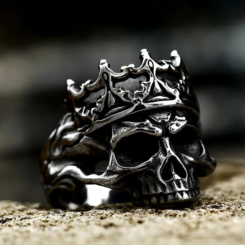 Gothic Skull Ring – Crown King Biker Punk Dark Statement for Alternative Styling product image