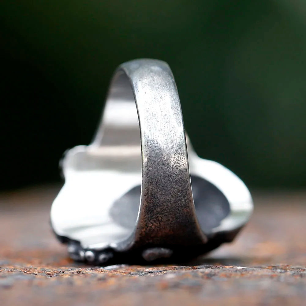 Gothic Skull Ring – Octopus Tentacle Punk Dark Nautical Statement detail image - detail view 5