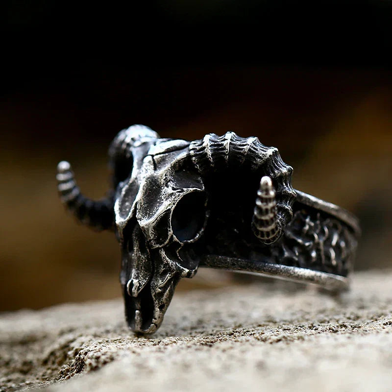 Gothic Skull Ring – Ram Horn Punk Vintage Animal Totem Dark Statement product image