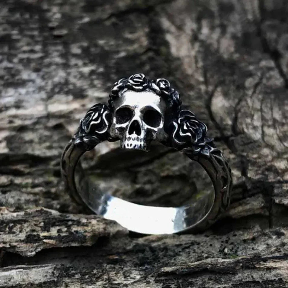 Gothic Skull Ring – Thorned Rose Celtic Punk Biker Statement detail image - detail view 4