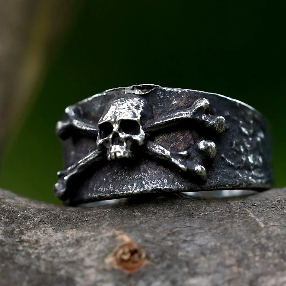 Gothic Skull Ring – Viking with Toxic Poison Punk Biker Statement detail image