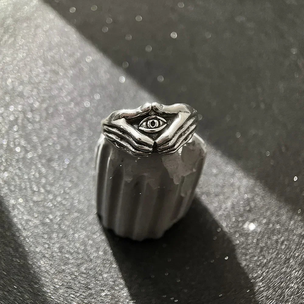Gothic Statement Ring – Eye with Omnisight Guardian Peace Vintage Punk detail image - detail view 6