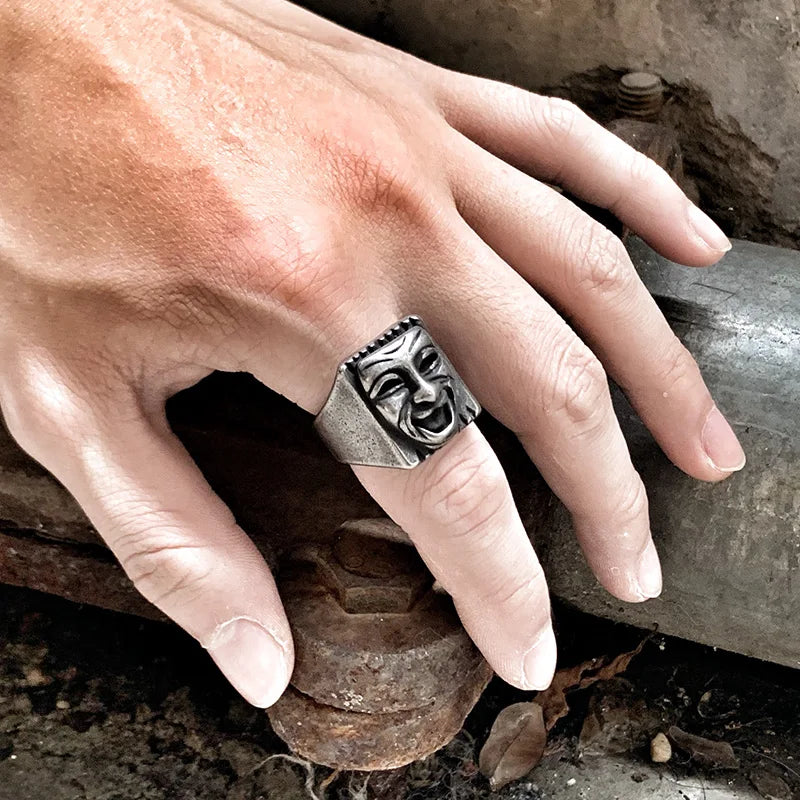 Gothic Statement Ring – Hip Hop with Geometric Mood Face Mask Punk Happy Unhappy detail image - detail view 5
