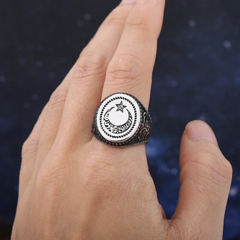 Gothic Statement Ring – Moon with Nightfall Eclipse Star Punk Celestial detail image - detail view 5