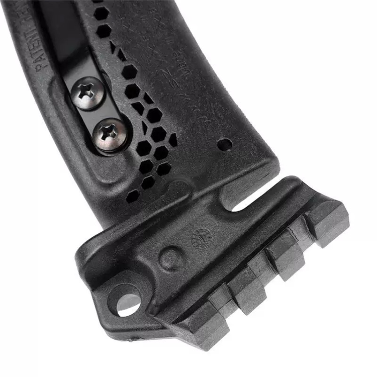 Hunting Slingshot – Military Grade Nylon Pocket for Alternative Styling, Collecting detail image - detail view 3