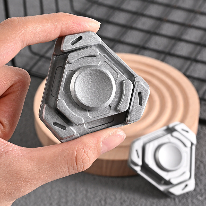 Magnetic Fidget Spinner – Gyro Heart Interactive Metal with R188 Bearings detail image - detail view 5