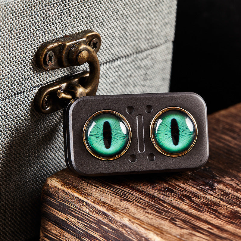 Magnetic Fidget Spinner – Owl Coin Titanium with 360° Stress Relief EDC detail image - detail view 3
