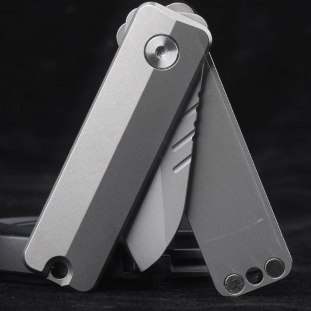 Magnetic Fidget Toy – TiSpin Blade Titanium Utility Knife with D2 Steel EDC Multi-Tool detail image - detail view 15