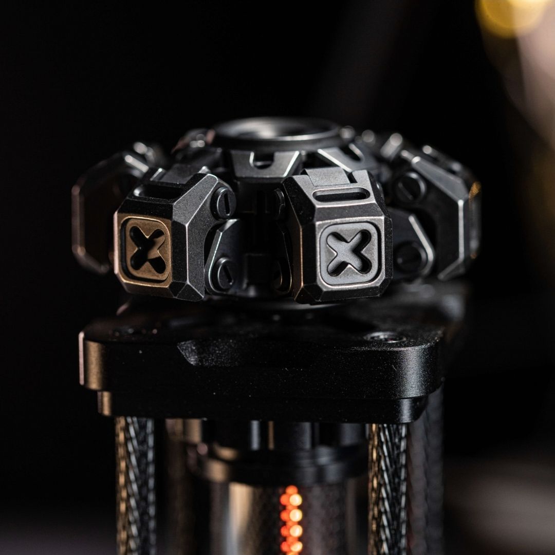 Mechanical Fidget Toy – Mecha City X Heavy-Mech with Dual Armor Deploy EDC detail image - detail view 3