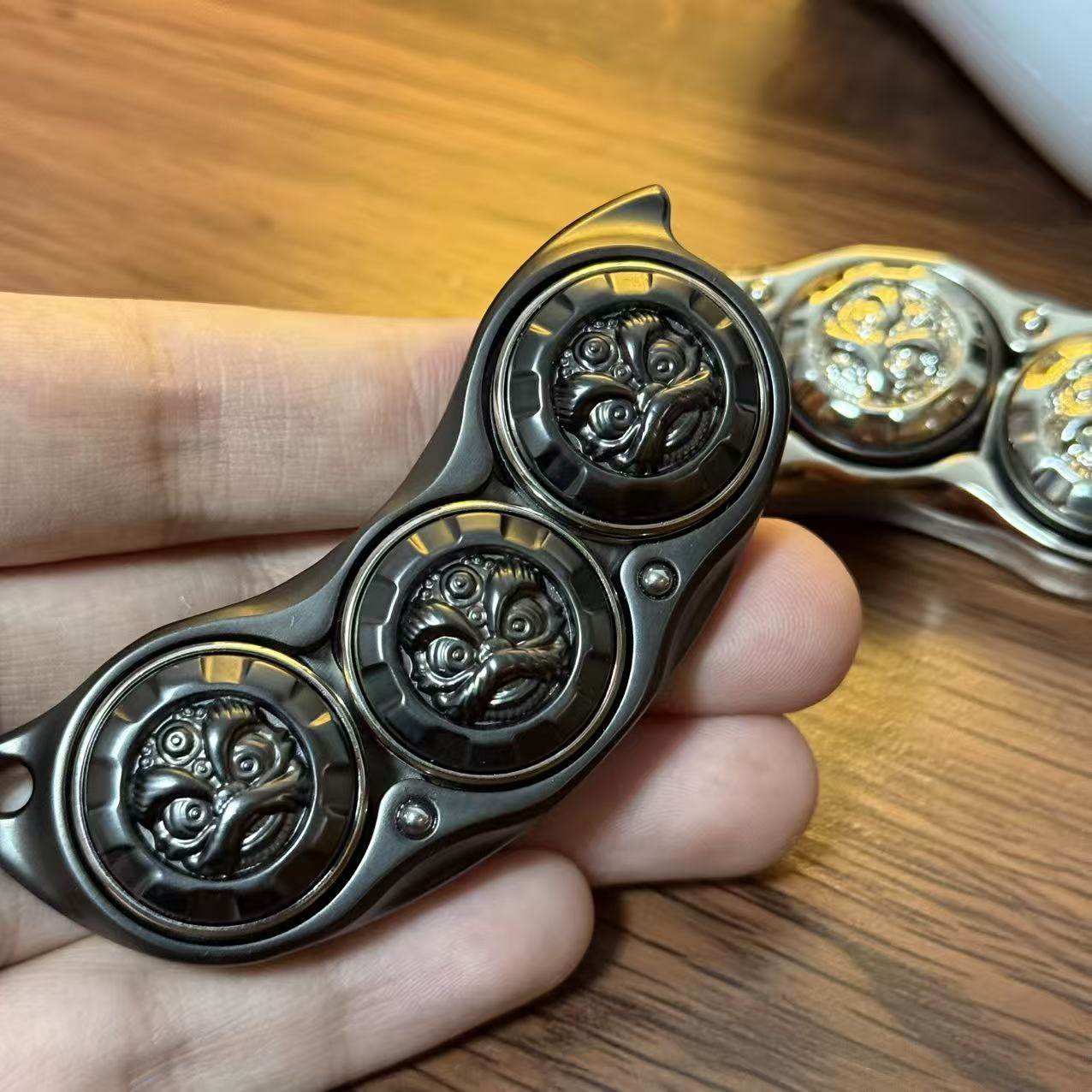 Metal Fidget Spinner – TriCore Pod Precision All- EDC with High-Grade Alloy Bearing detail image - detail view 5