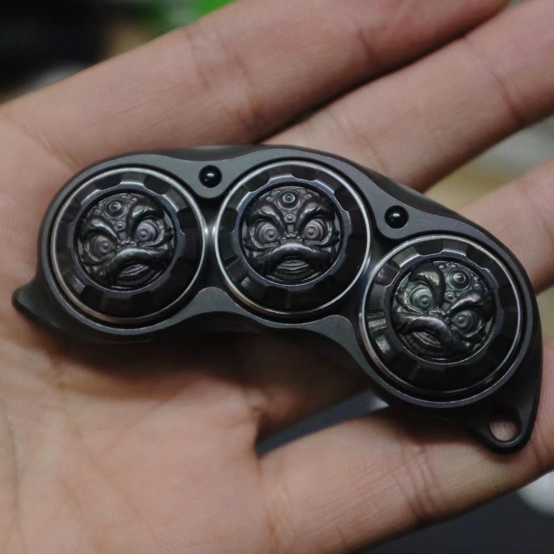 Metal Fidget Spinner – TriCore Pod Precision All- EDC with High-Grade Alloy Bearing detail image - detail view 8