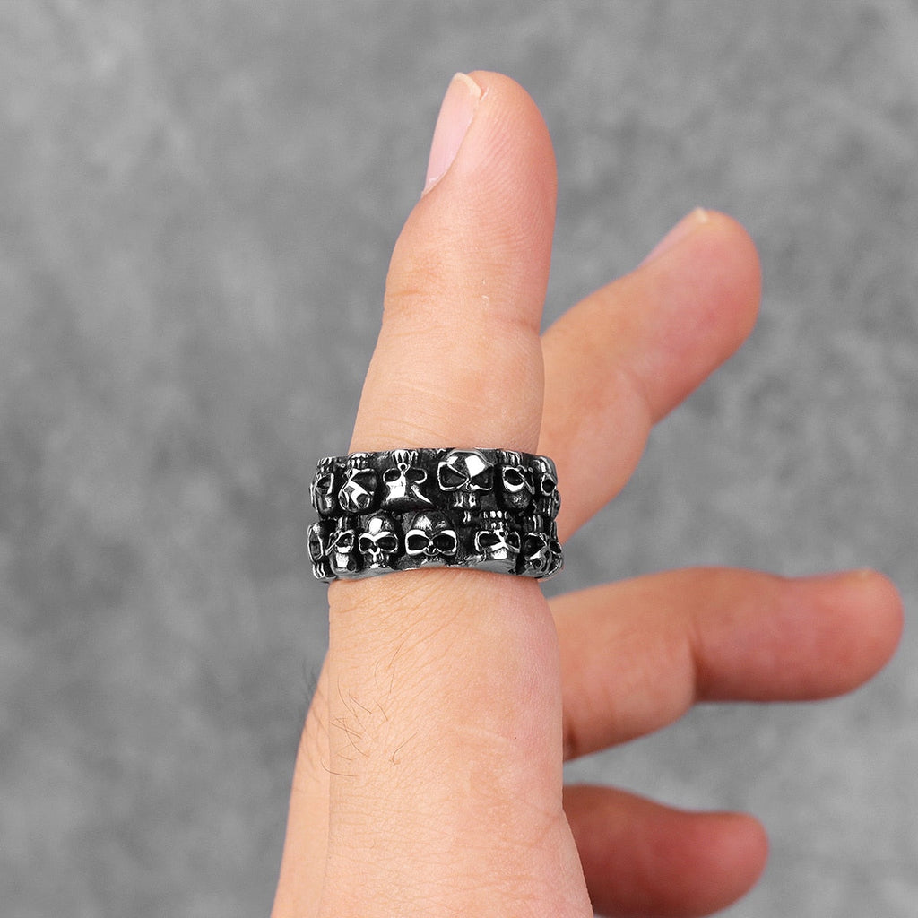 Multi Skull Ring – Carving Gothic Punk Biker for Alternative Styling, Collecting detail image - detail view 3