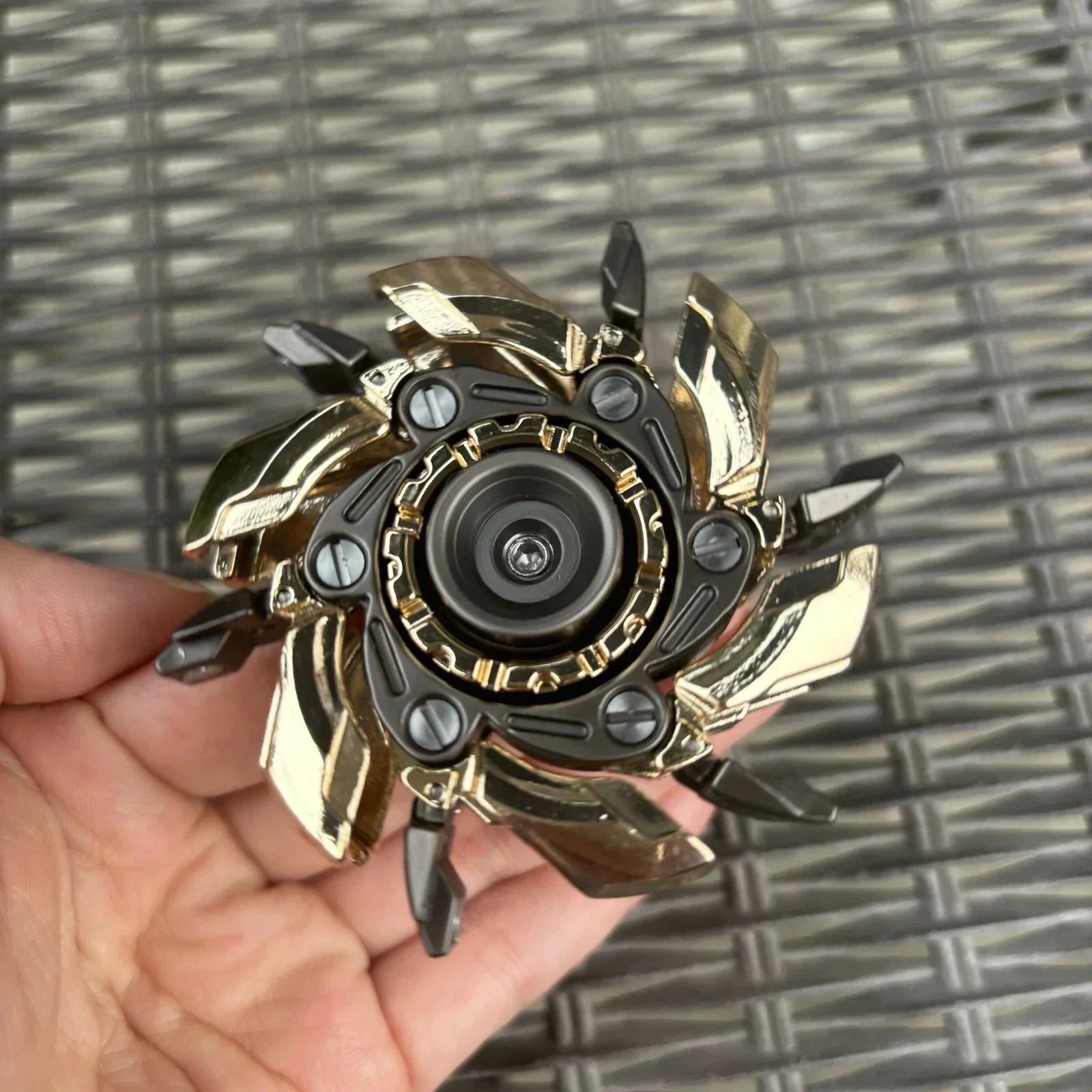 Stainless Steel Fidget Spinner – WarpFang Mecha with EDC Stress Relief Toy