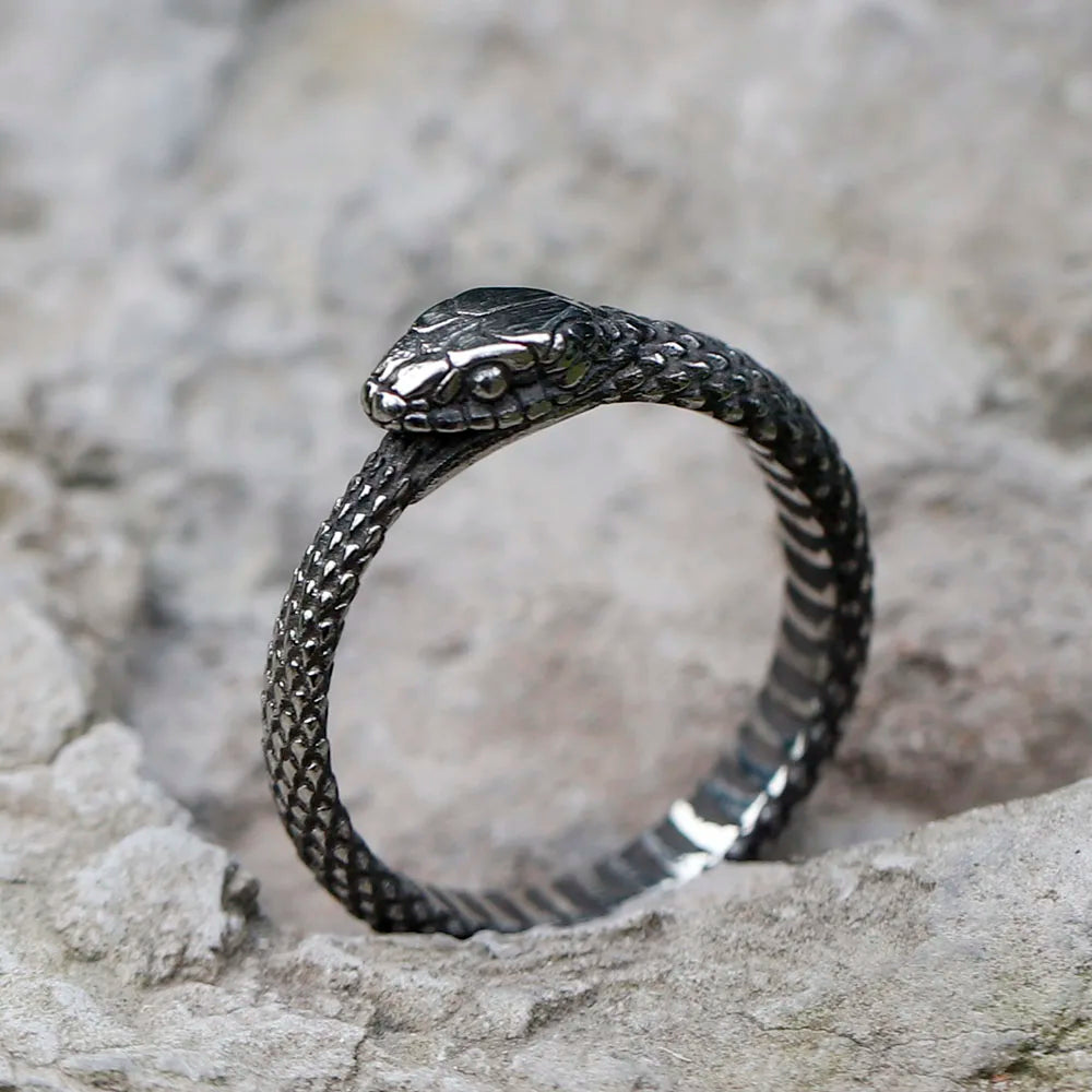 Snake Ring – Ouroboros Serpent Eternity Gothic Viking Punk Statement detail image - detail view 6