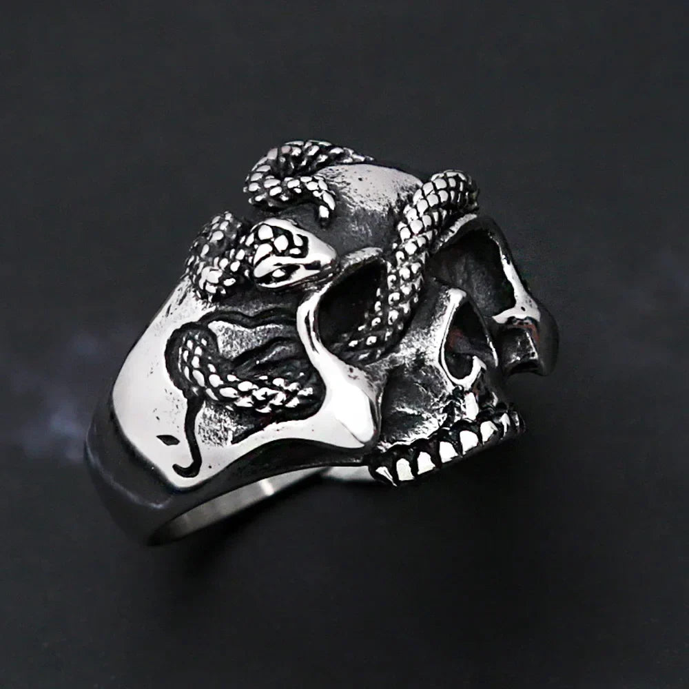 Snake Ring – Skull with Amulet Gothic Punk Biker Viking Statement detail image - detail view 3