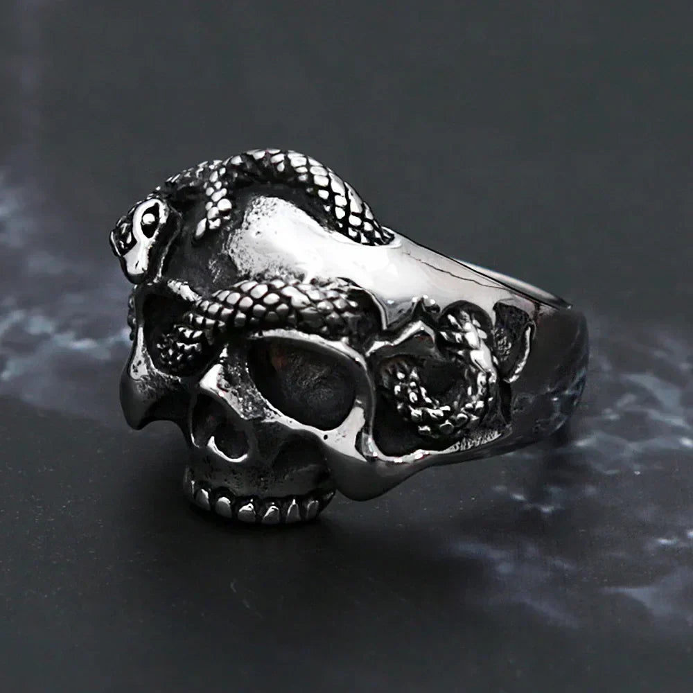 Snake Ring – Skull with Amulet Gothic Punk Biker Viking Statement detail image - detail view 5