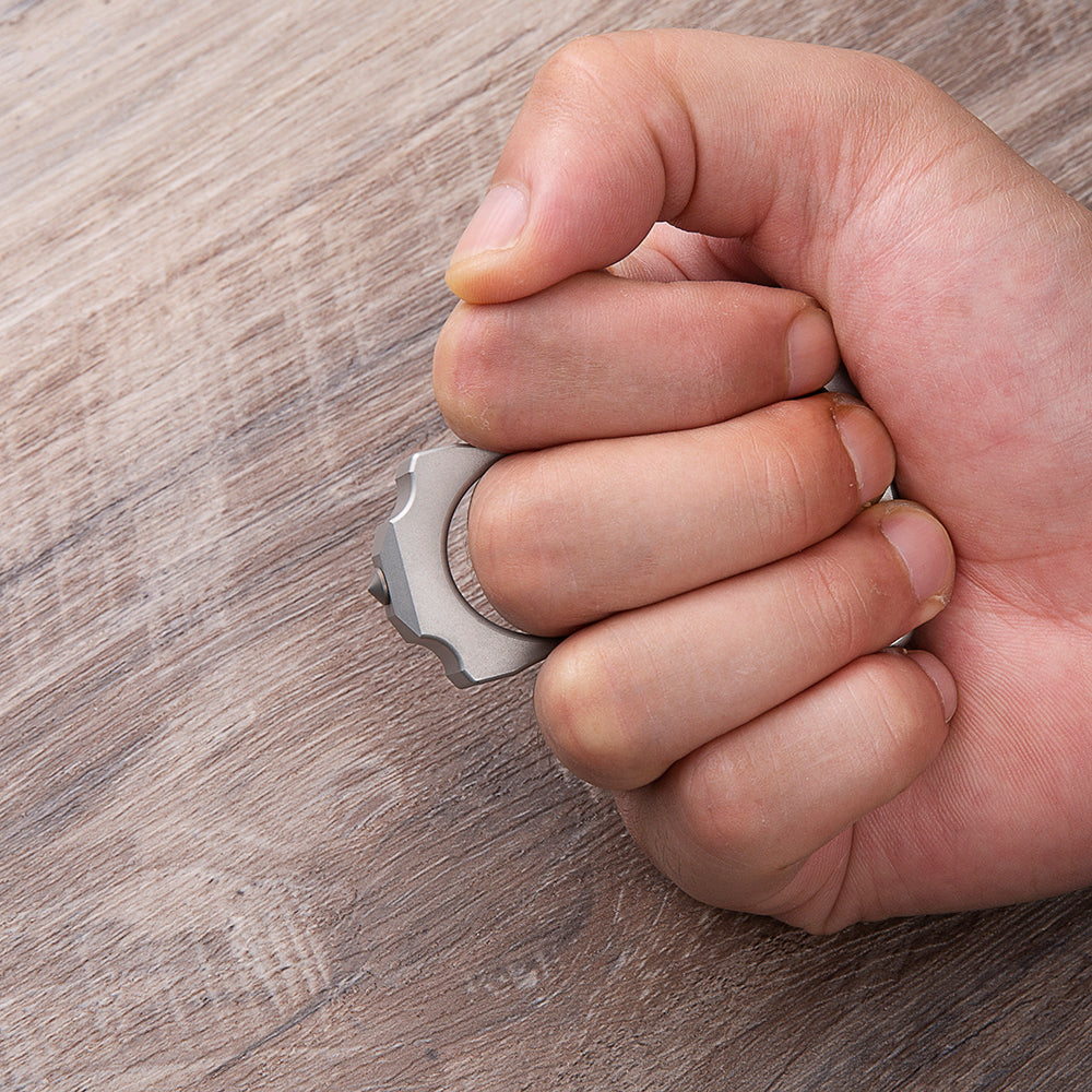 Stainless Steel Bottle Opener Knuckles – Single Finger Ring with 10mm Thick Detachable Tip detail image