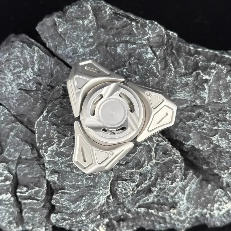 Stainless Steel Fidget Spinner – Metal Armor-Breaking Transformation detail image - detail view 6