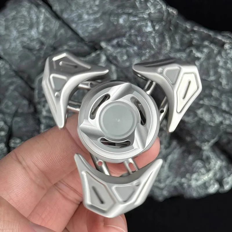 Stainless Steel Fidget Spinner – Metal Armor-Breaking Transformation detail image - detail view 9