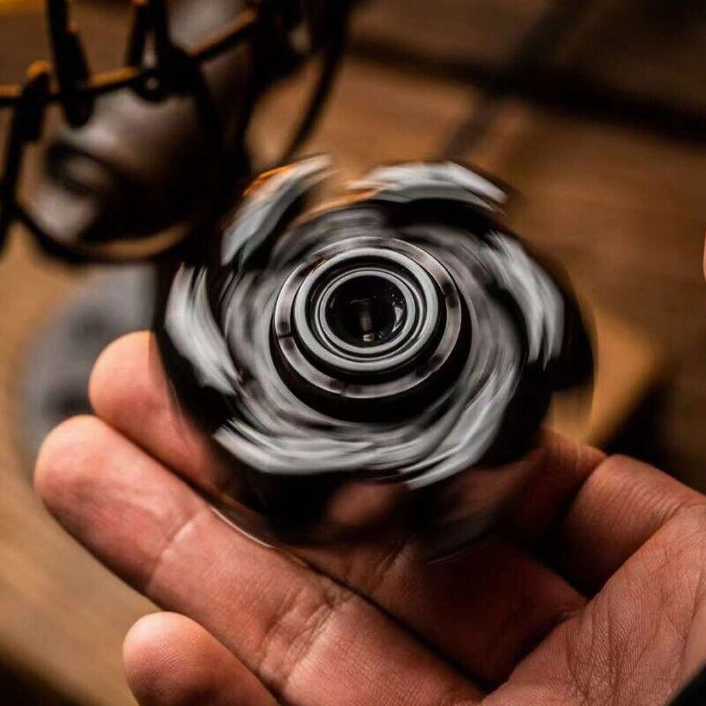 Stainless Steel Fidget Spinner – Metal Mecha Transforming with AlphaRevolve EDC detail image - detail view 9