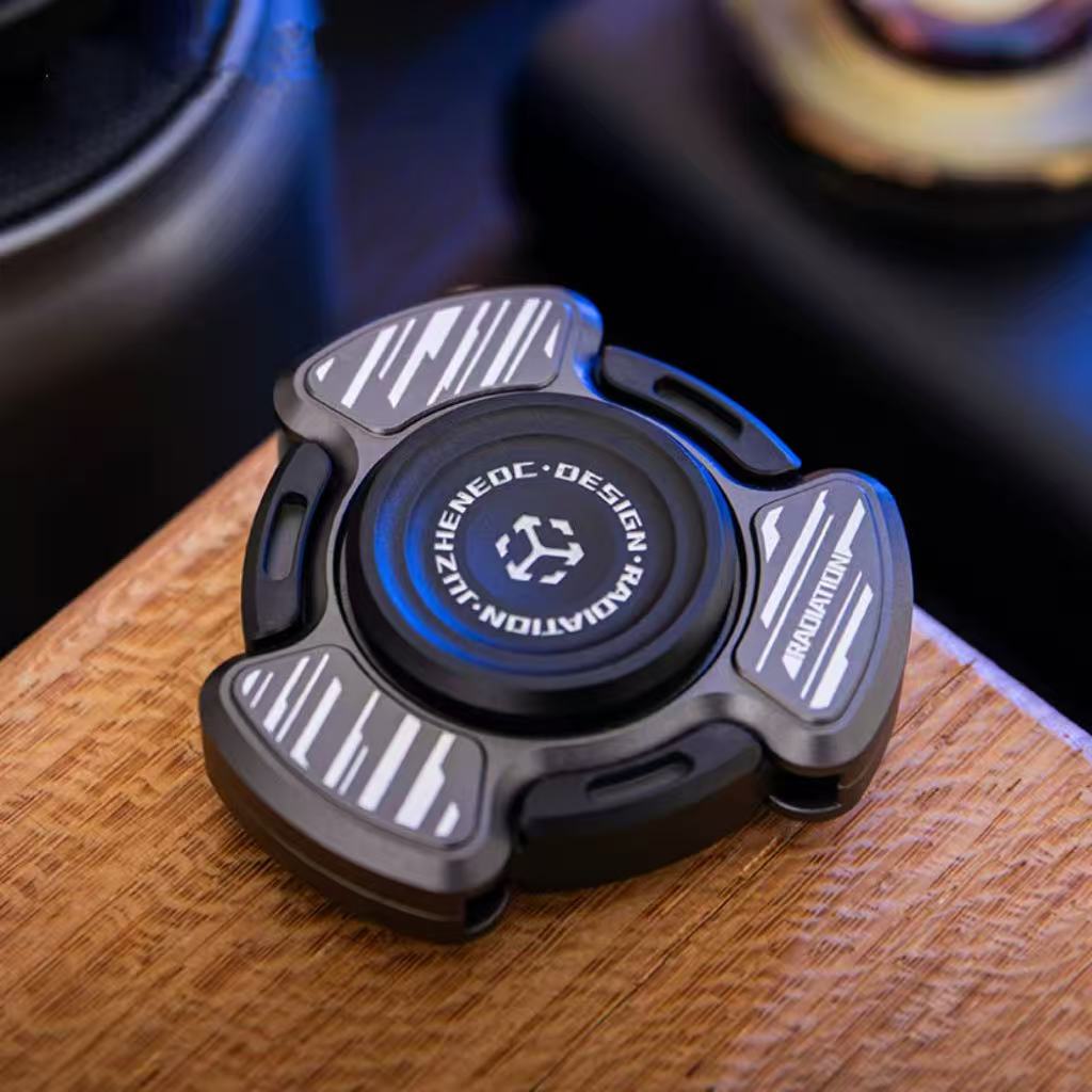 Stainless Steel Fidget Spinner – RadiCore Premium EDC with Aerospace Aluminum & detail image - detail view 3