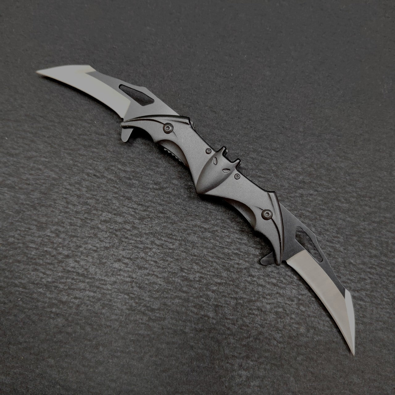 Stainless Steel Folding Knife – The Bat Double-Sided with 3Cr13 EDC detail image - detail view 9