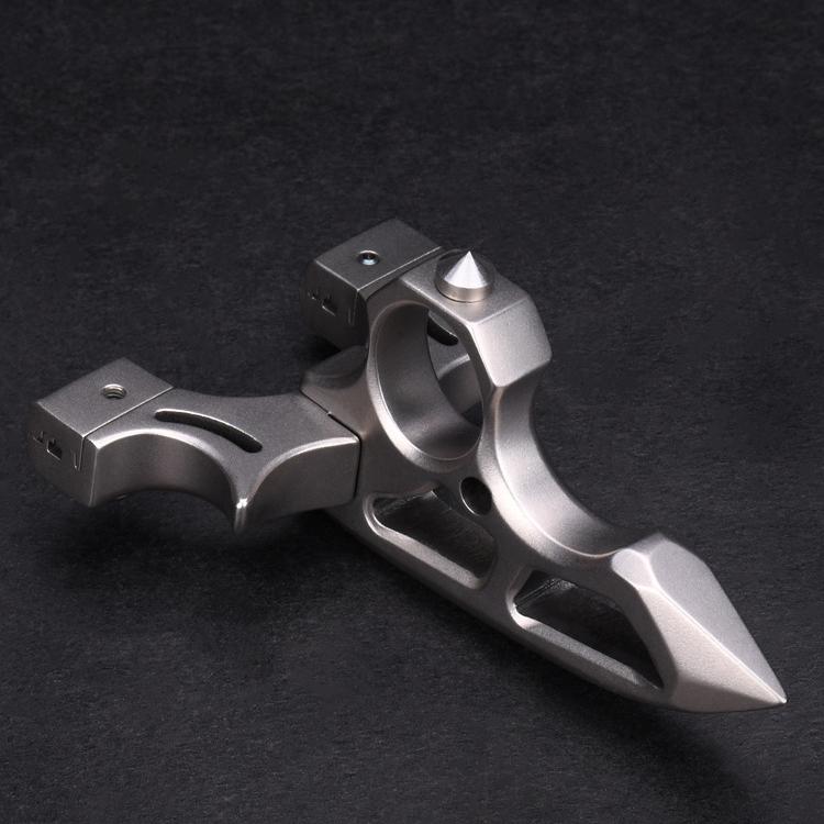 Stainless Steel Slingshot – 404C Spiked Ring with 3-in-1 EDC Multi-Tool detail image