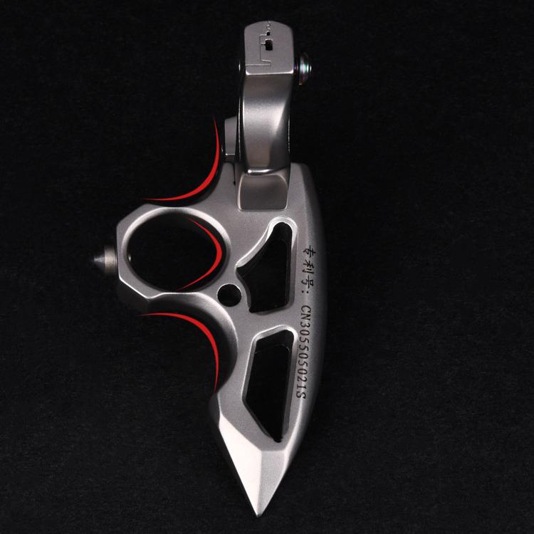 Stainless Steel Slingshot – 404C Spiked Ring with 3-in-1 EDC Multi-Tool detail image - detail view 4
