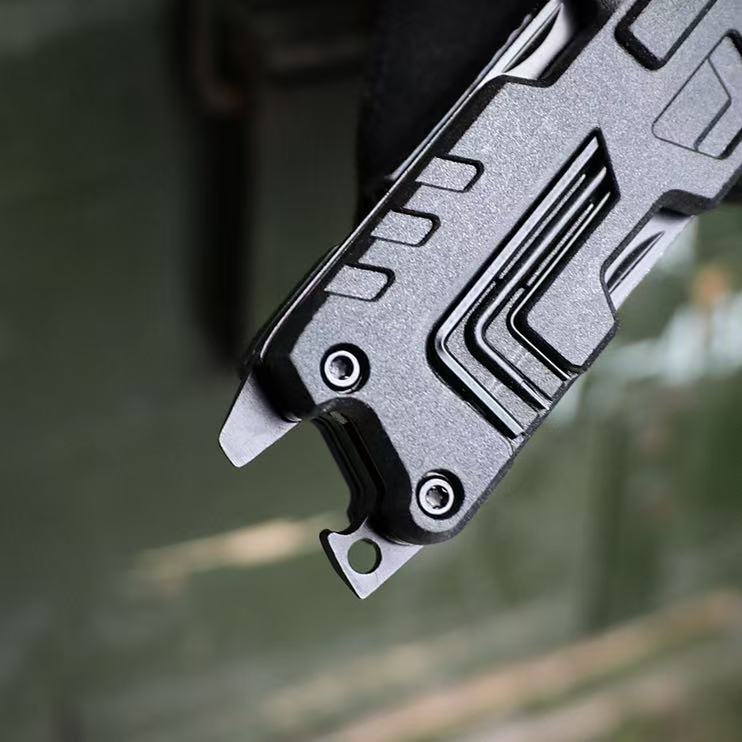 Steel EDC Knife – MultiVex 14-in-1 Tactical Multi-Tool with All- Compact detail image - detail view 10
