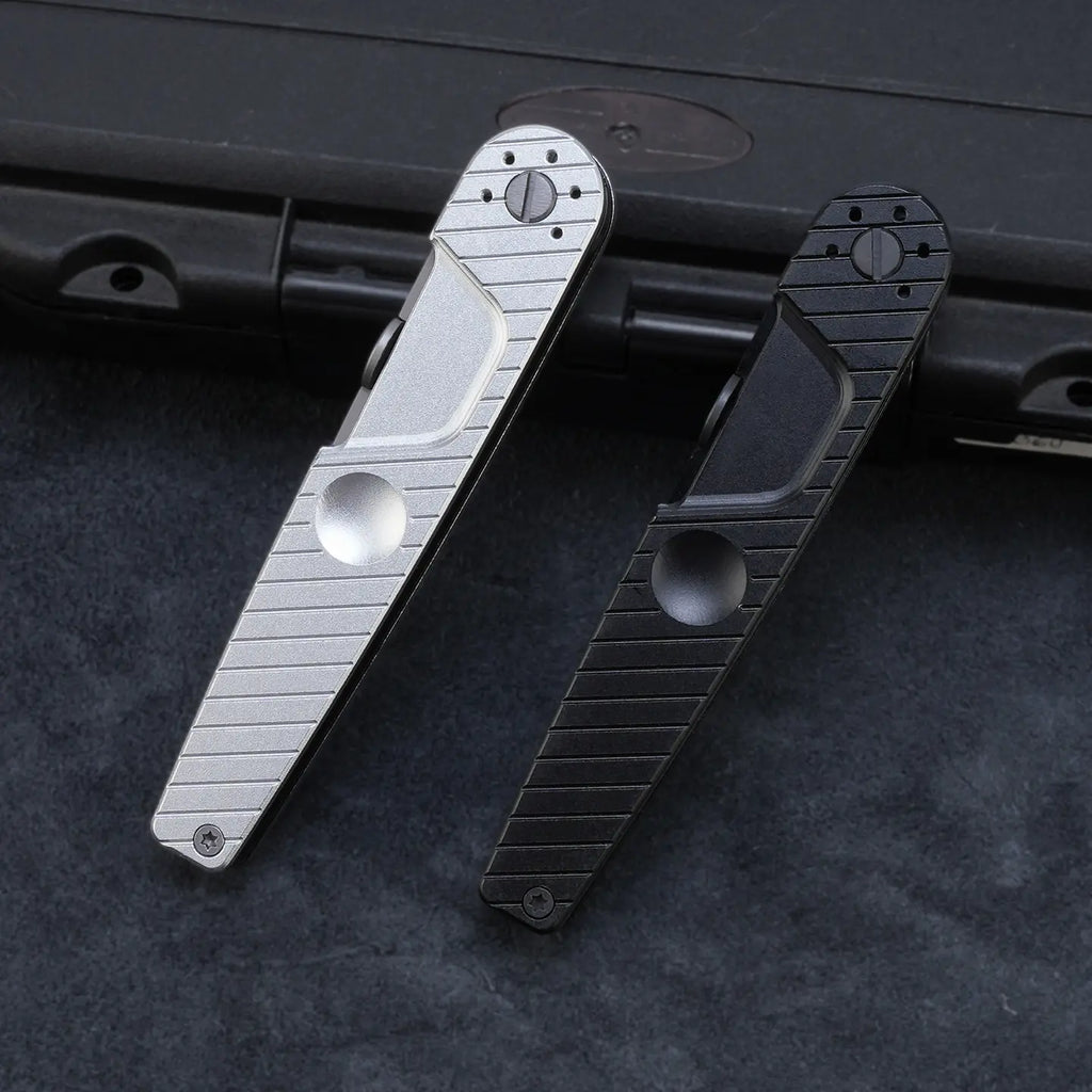 Steel Folding Knife – Suit Thug with N690 Tactical EDC for Everyday Utility, Collecting detail image