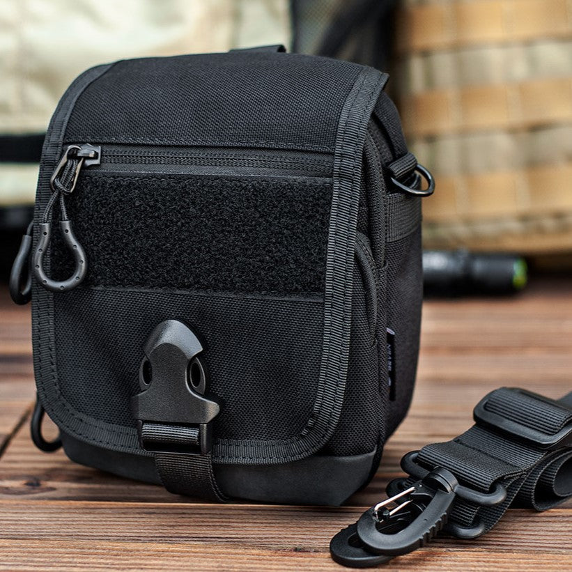 Tactical EDC Pouch – Raccoon Bag with Multi-Functional Crossbody & Waist Pack detail image