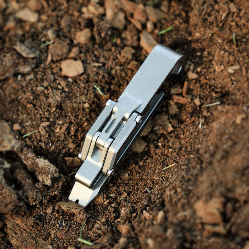 Titanium EDC Keychain Tool – K-Smart 1.0 Multi with 11-in-1 with Quick-Release Mechanism detail image